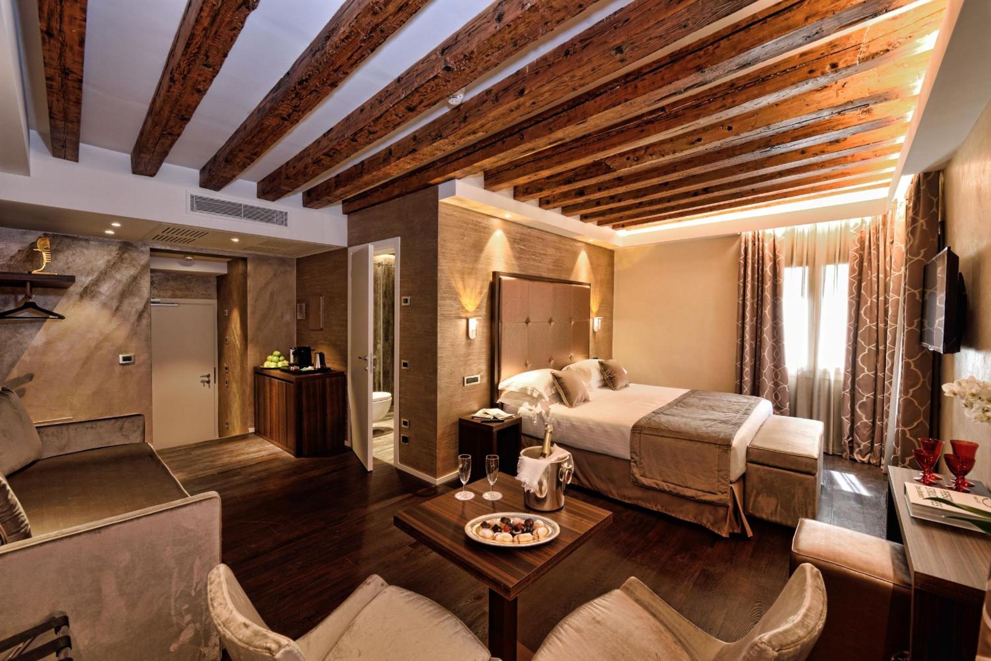 Junior Suite,1217841052:JPEG