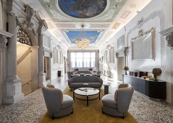 Radisson Collection